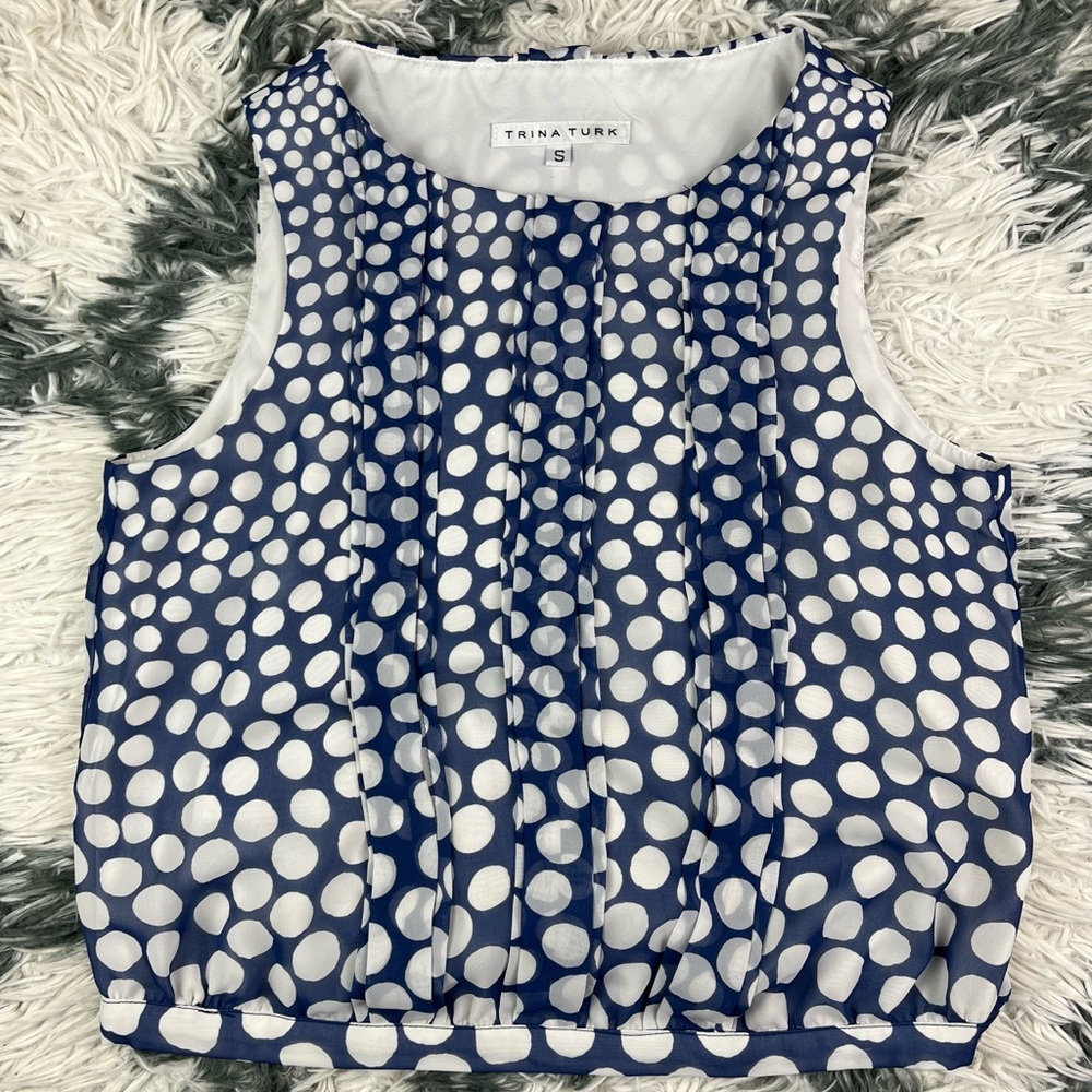 Trina Turk Women's Blue White Pleated Sleeveless Blouse Size Small